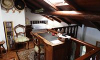 Attic, desk 